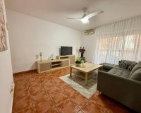 Herverkoop - Appartement -
Torrevieja - Playa del Cura
