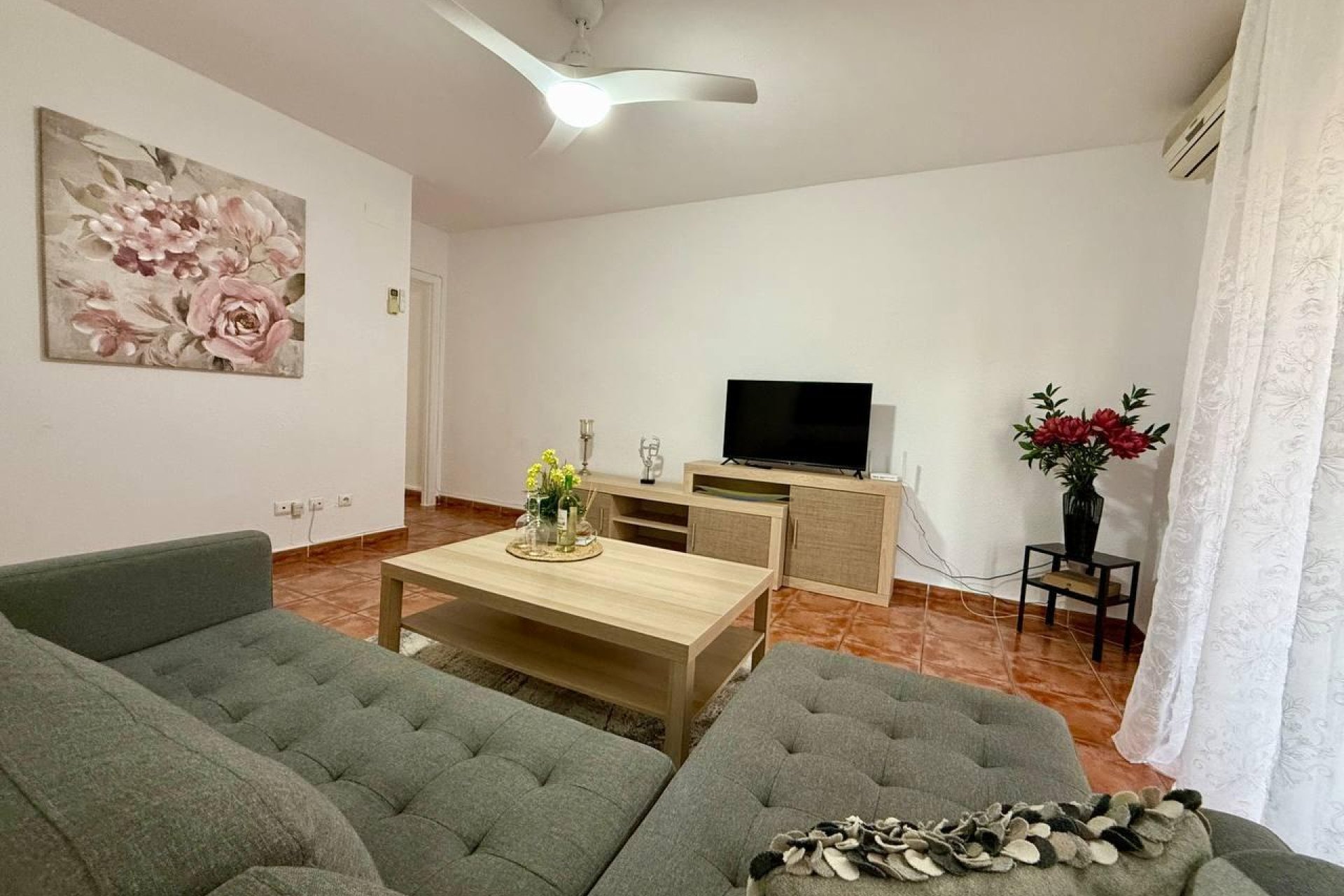 Herverkoop - Appartement -
Torrevieja - Playa del Cura