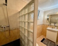 Herverkoop - Appartement -
Torrevieja - Playa del Cura