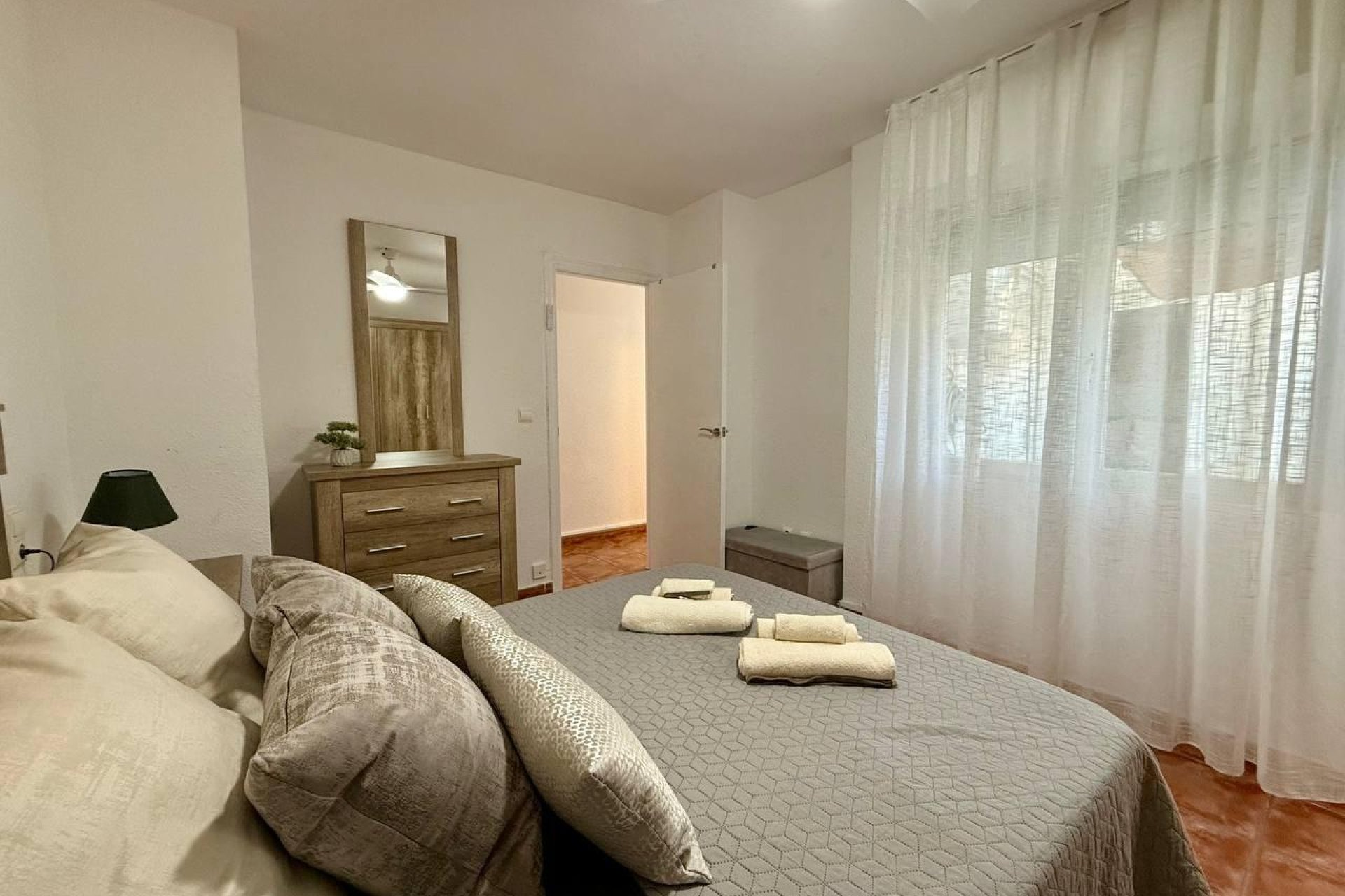 Herverkoop - Appartement -
Torrevieja - Playa del Cura
