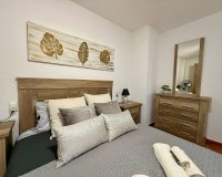 Herverkoop - Appartement -
Torrevieja - Playa del Cura