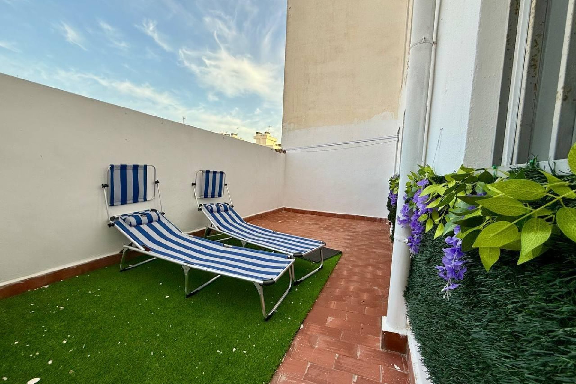 Herverkoop - Appartement -
Torrevieja - Playa del Cura