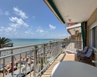 Herverkoop - Appartement -
Torrevieja - Playa del Cura