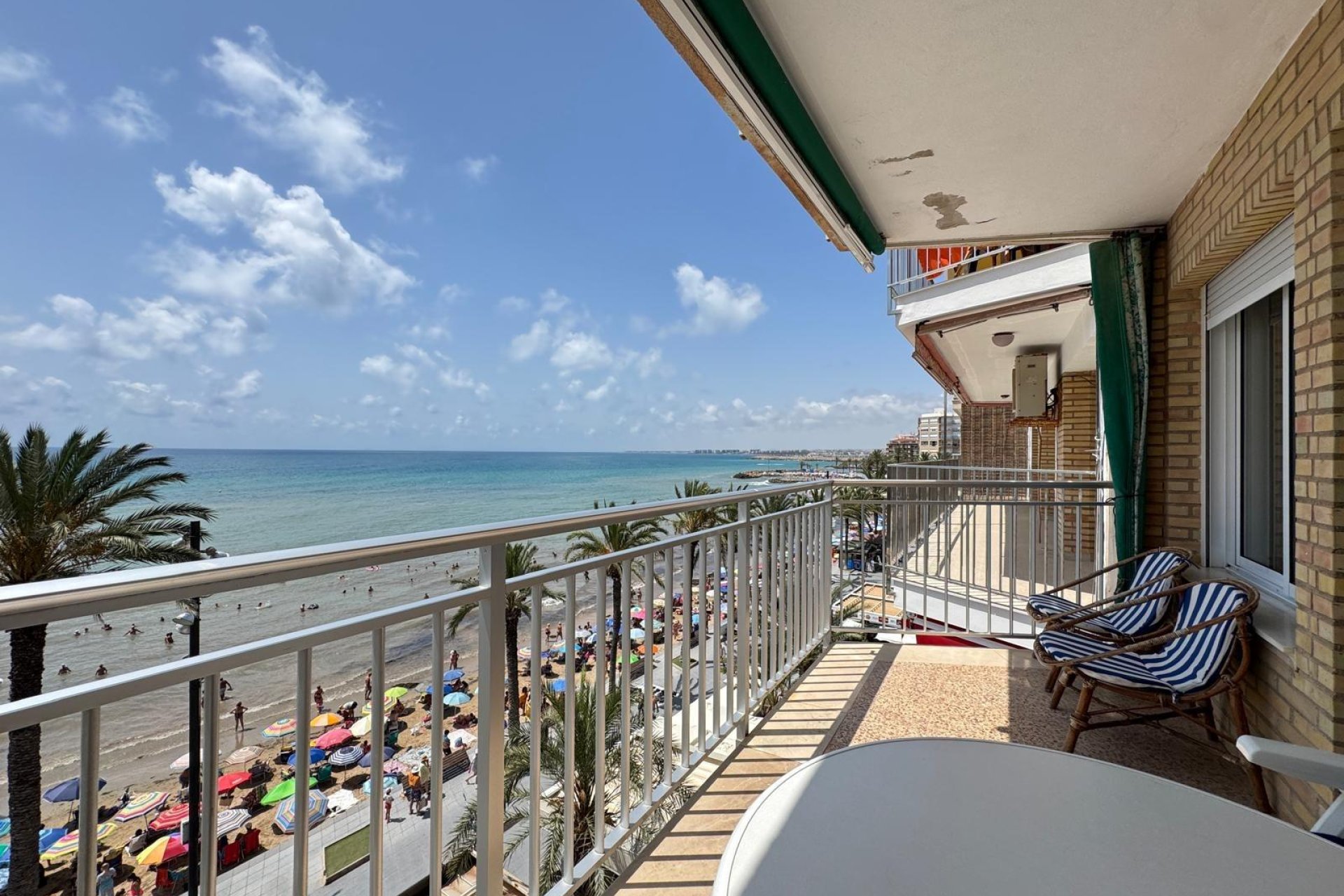 Herverkoop - Appartement -
Torrevieja - Playa del Cura
