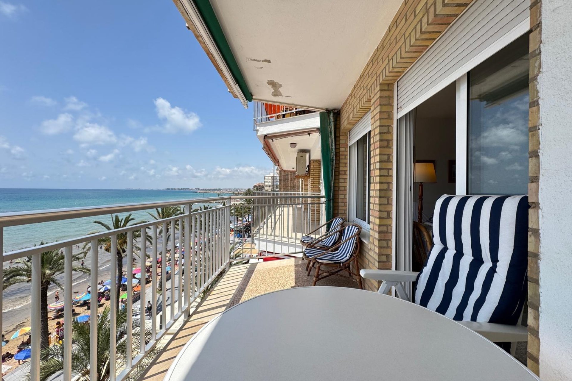 Herverkoop - Appartement -
Torrevieja - Playa del Cura