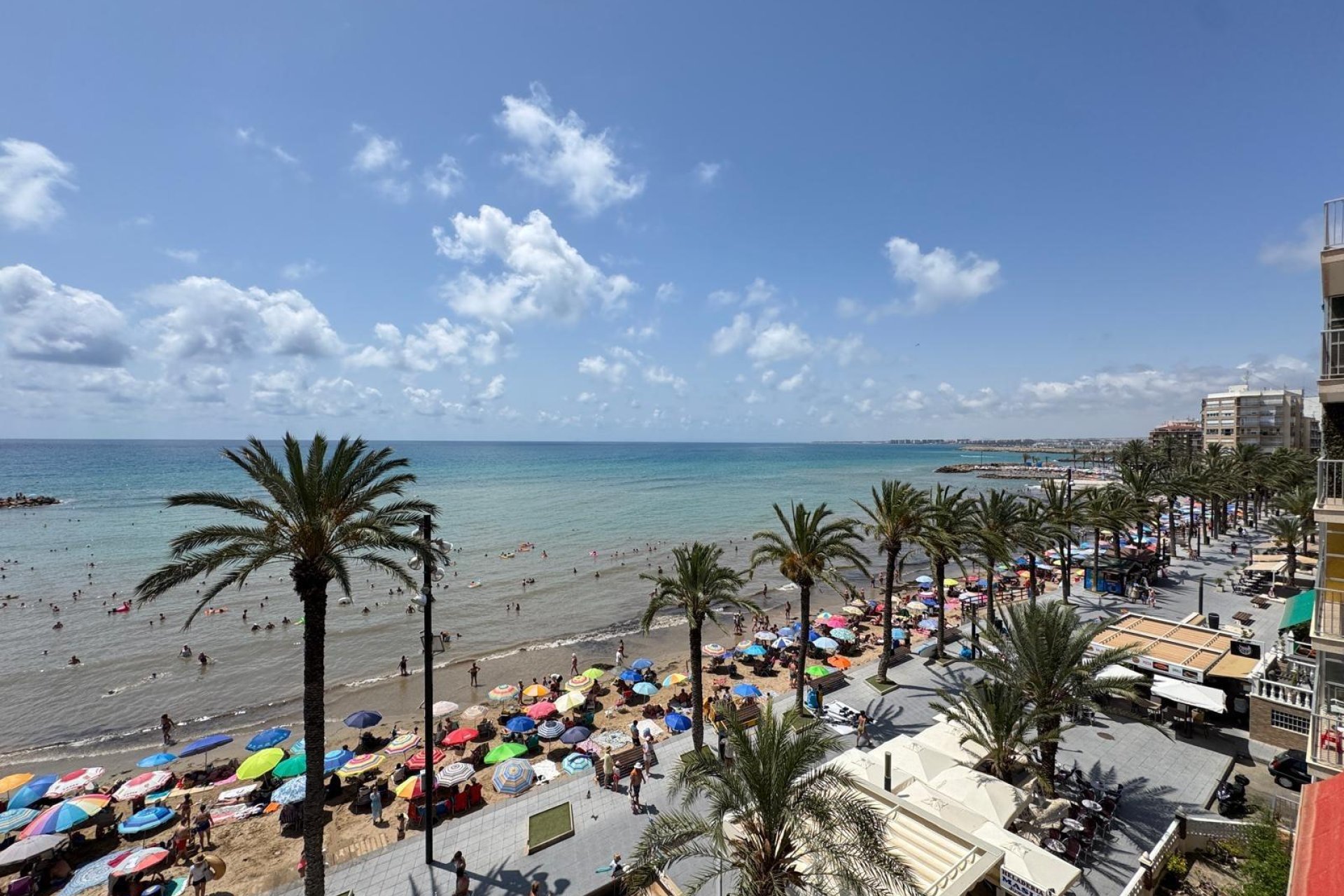 Herverkoop - Appartement -
Torrevieja - Playa del Cura