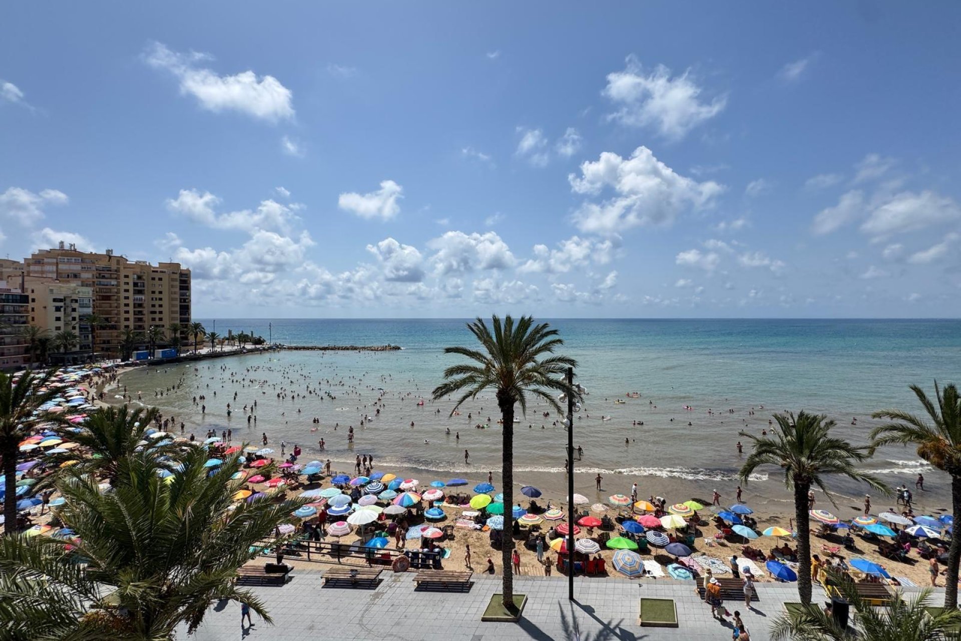 Herverkoop - Appartement -
Torrevieja - Playa del Cura