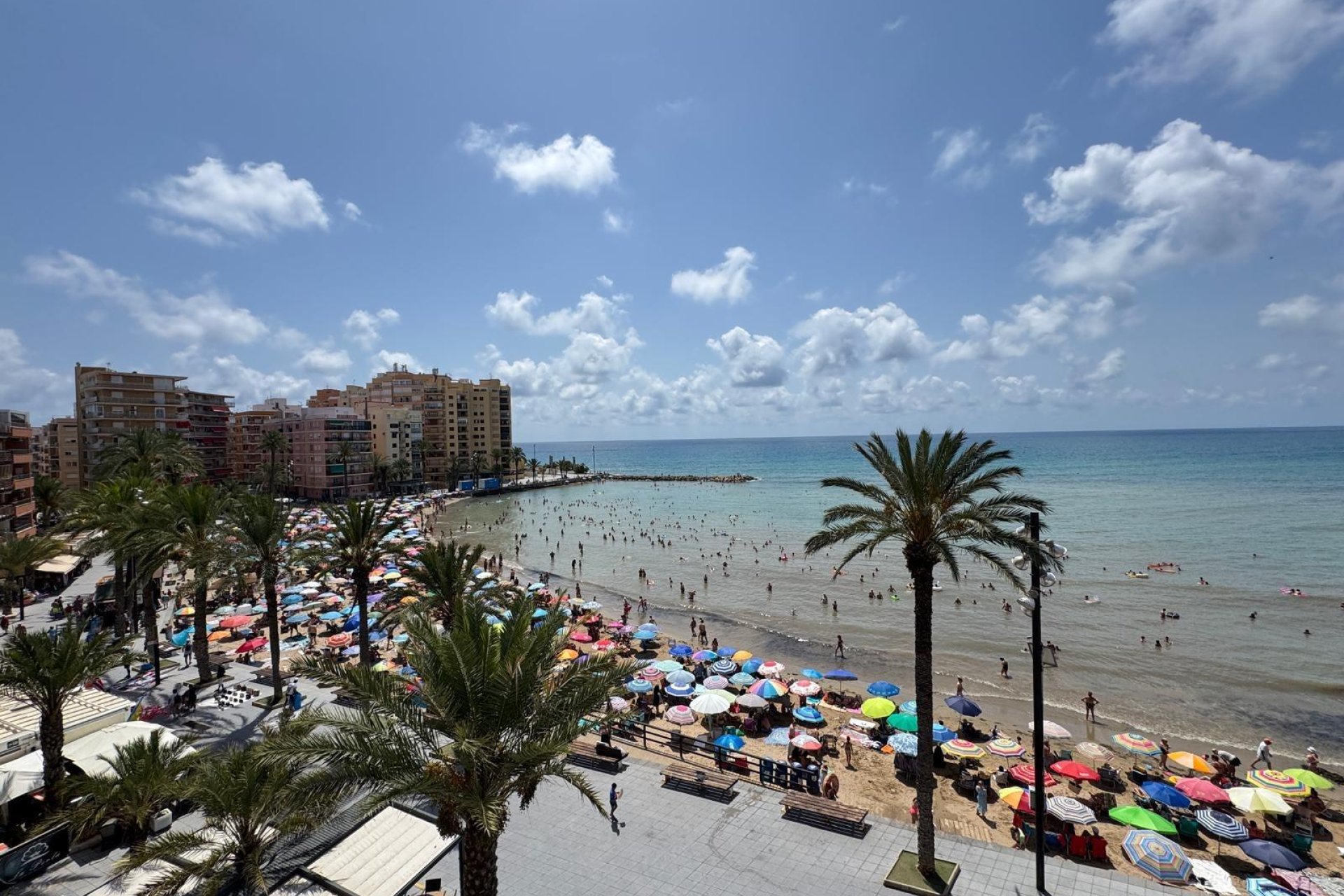 Herverkoop - Appartement -
Torrevieja - Playa del Cura