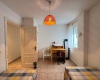 Herverkoop - Appartement -
Torrevieja - Playa del Cura