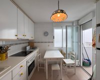 Herverkoop - Appartement -
Torrevieja - Playa del Cura