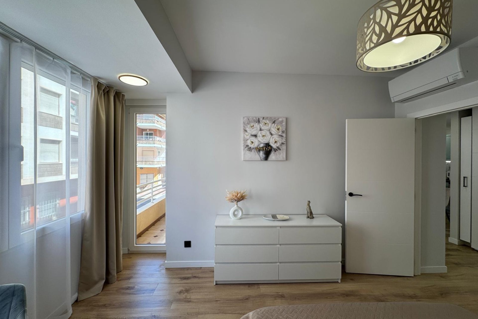 Herverkoop - Appartement -
Torrevieja - Playa del Cura