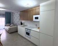 Herverkoop - Appartement -
Torrevieja - Playa del Cura