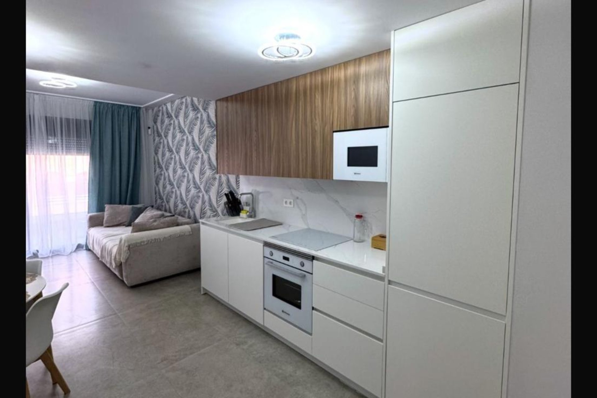 Herverkoop - Appartement -
Torrevieja - Playa del Cura