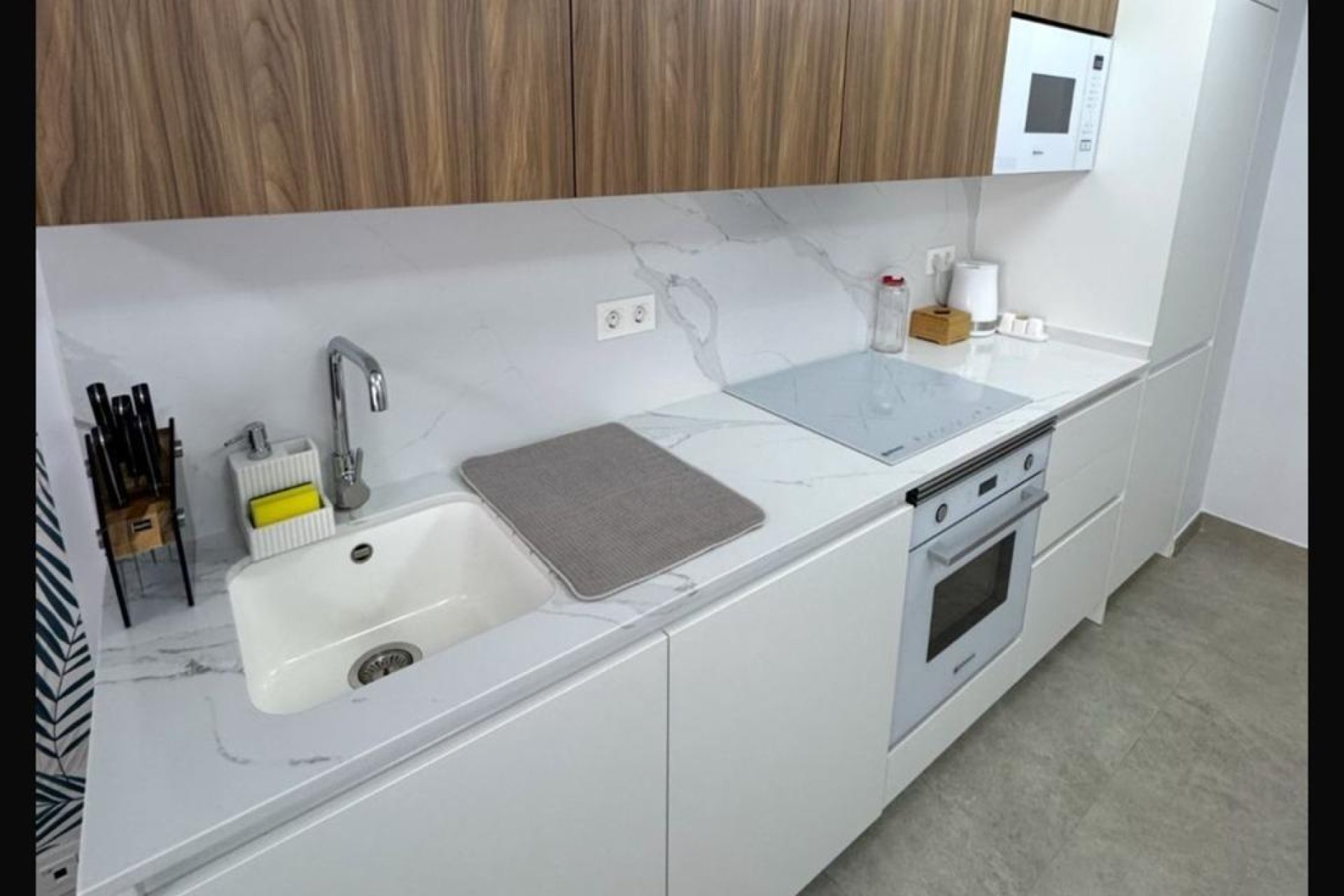 Herverkoop - Appartement -
Torrevieja - Playa del Cura