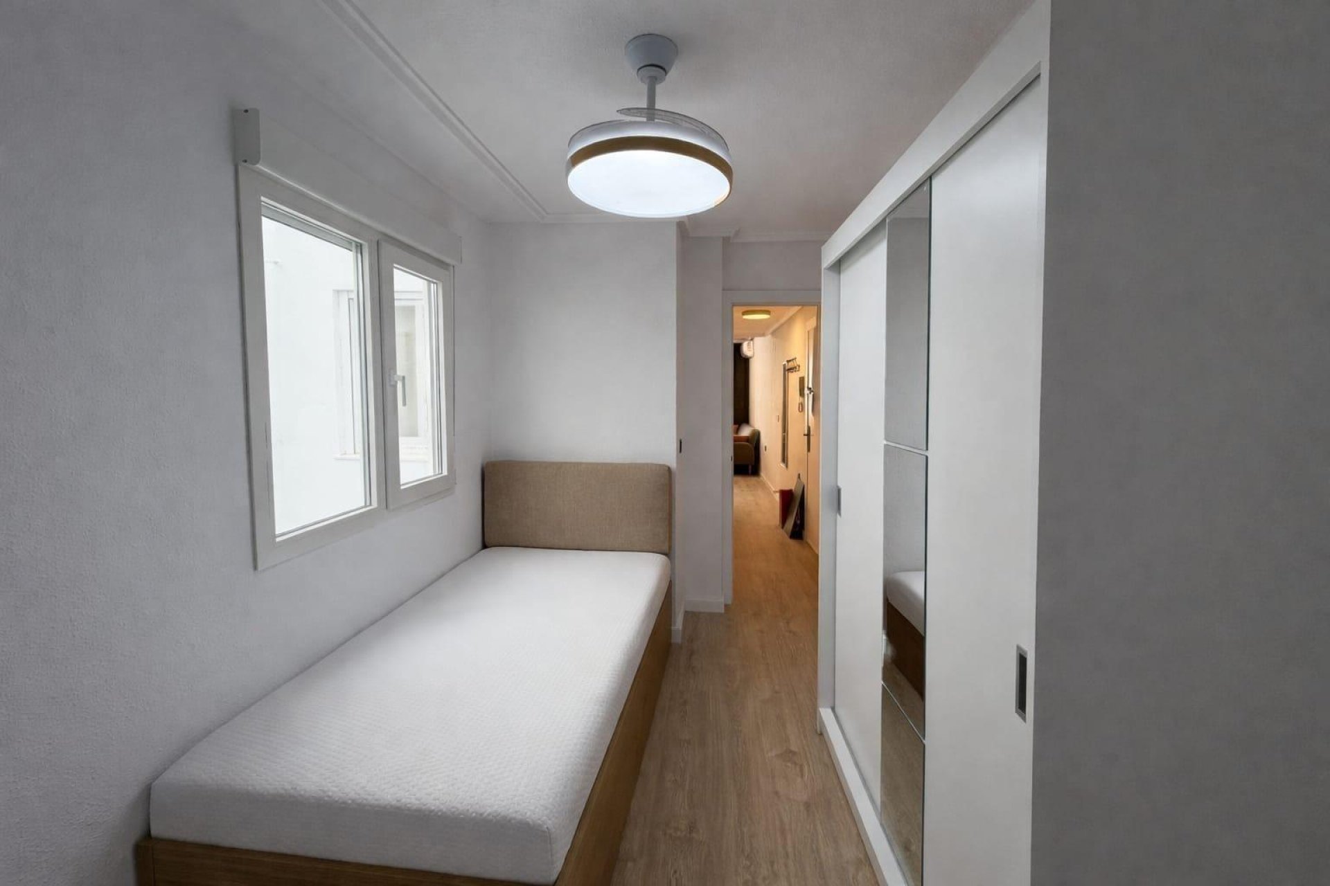 Herverkoop - Appartement -
Torrevieja - Playa del Cura