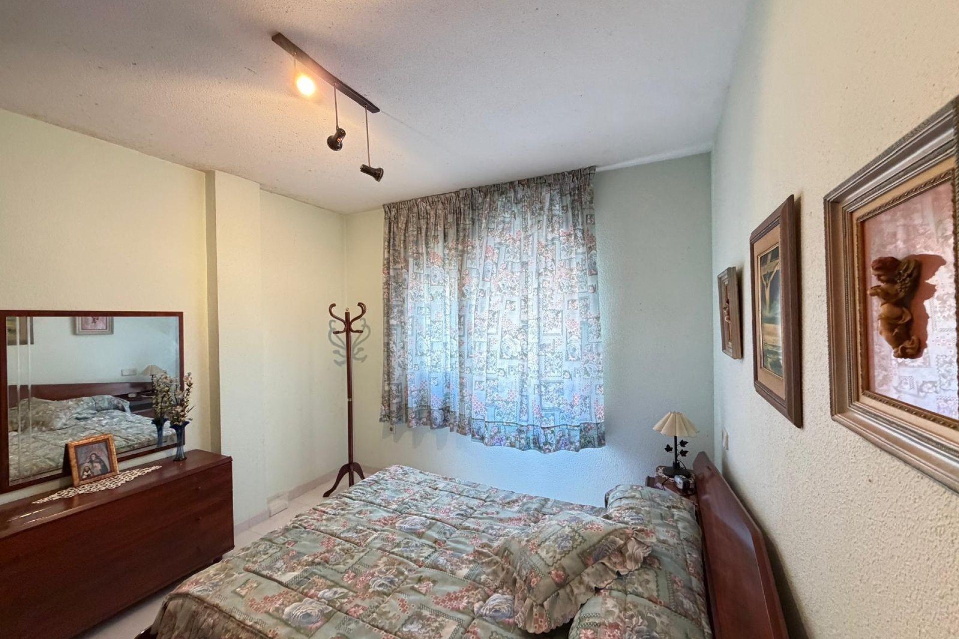 Herverkoop - Appartement -
Torrevieja - Playa del Cura