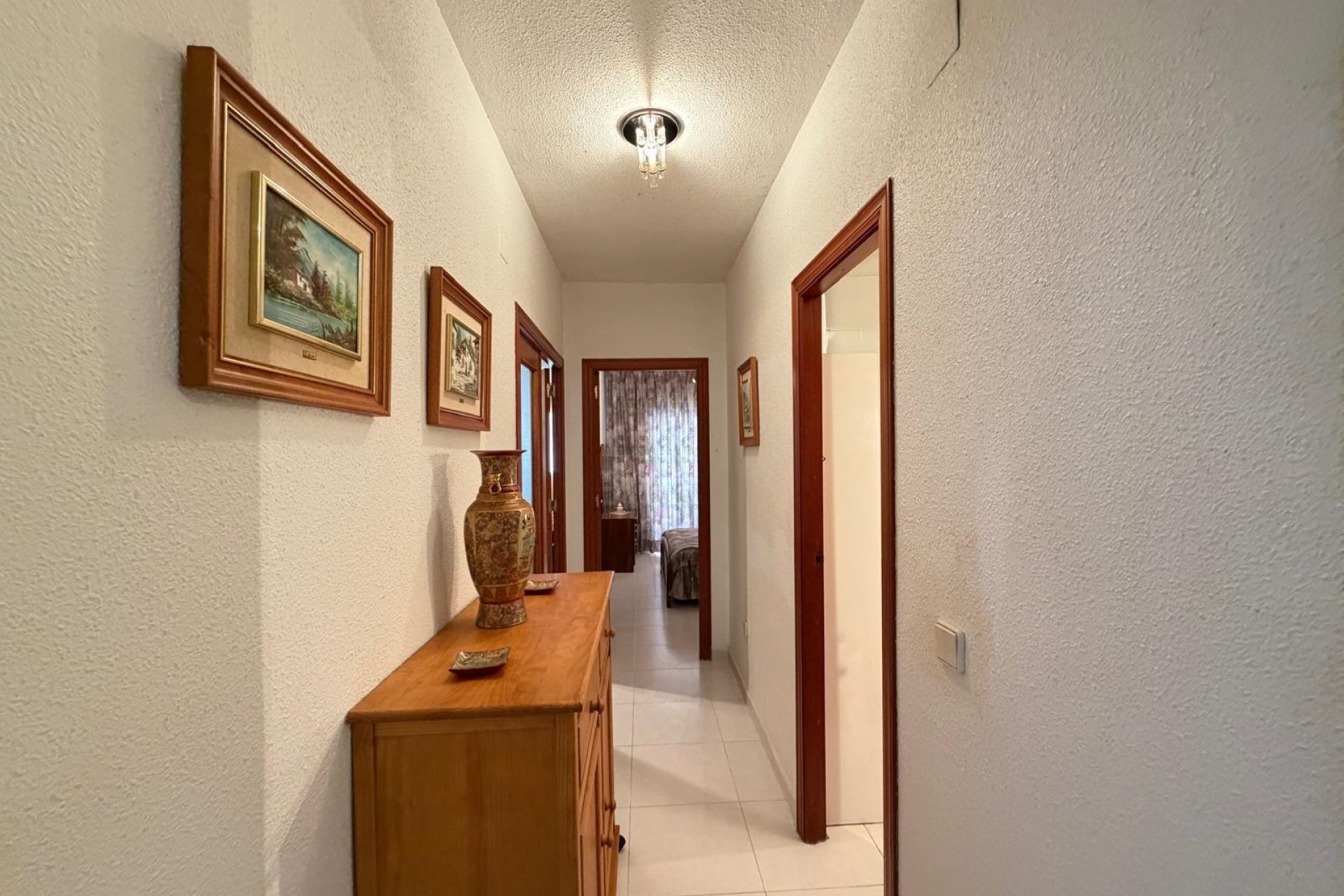 Herverkoop - Appartement -
Torrevieja - Playa del Cura