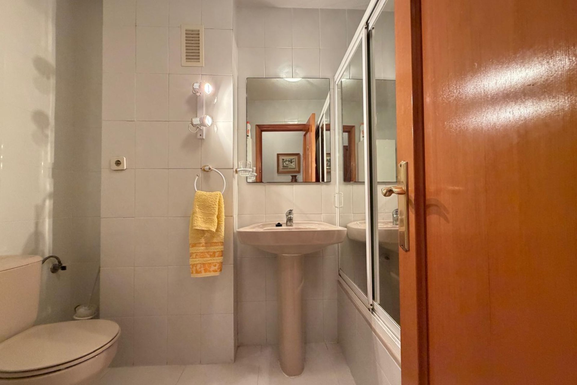 Herverkoop - Appartement -
Torrevieja - Playa del Cura
