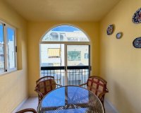 Herverkoop - Appartement -
Torrevieja - Playa del Cura