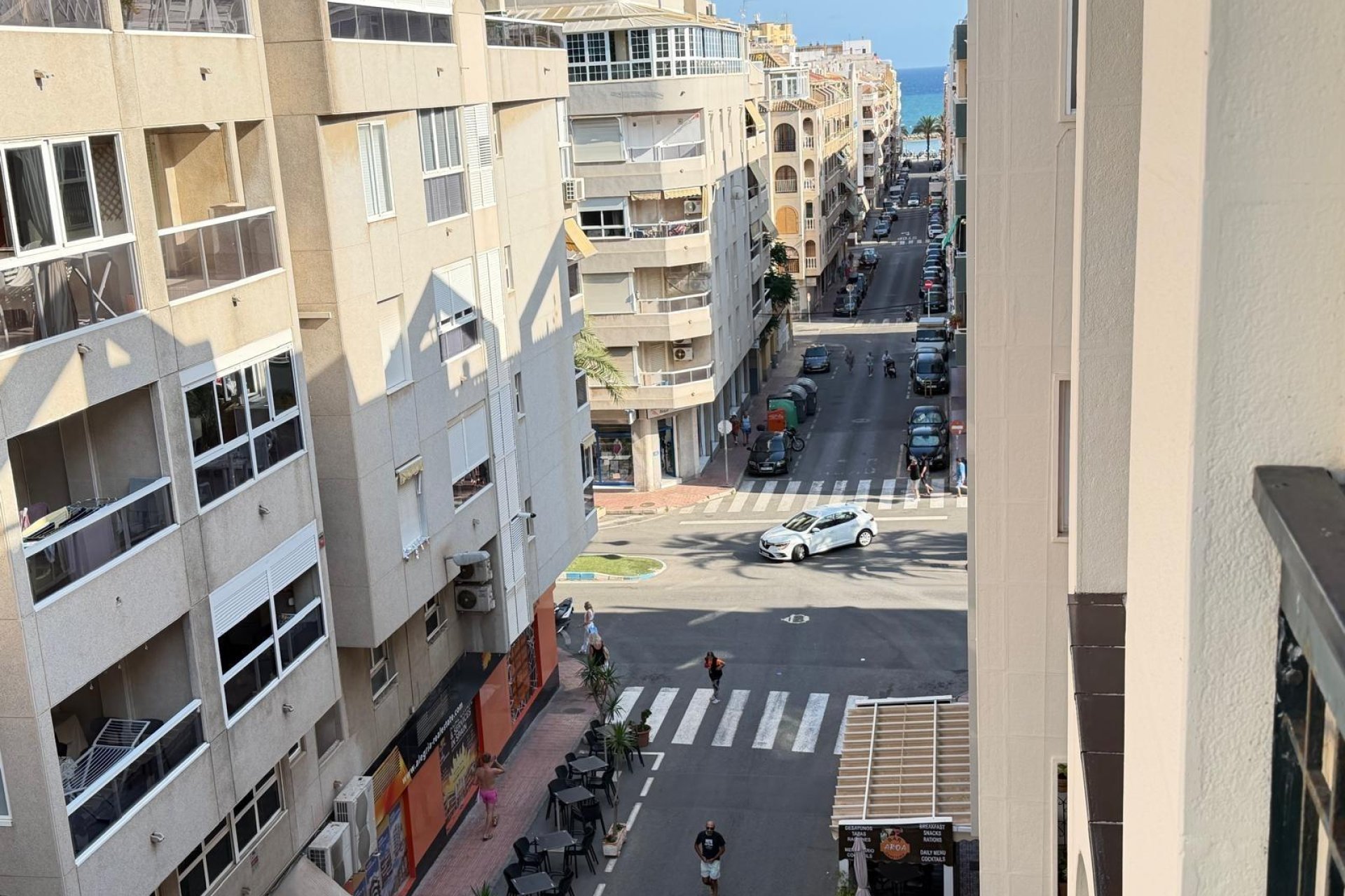 Herverkoop - Appartement -
Torrevieja - Playa del Cura