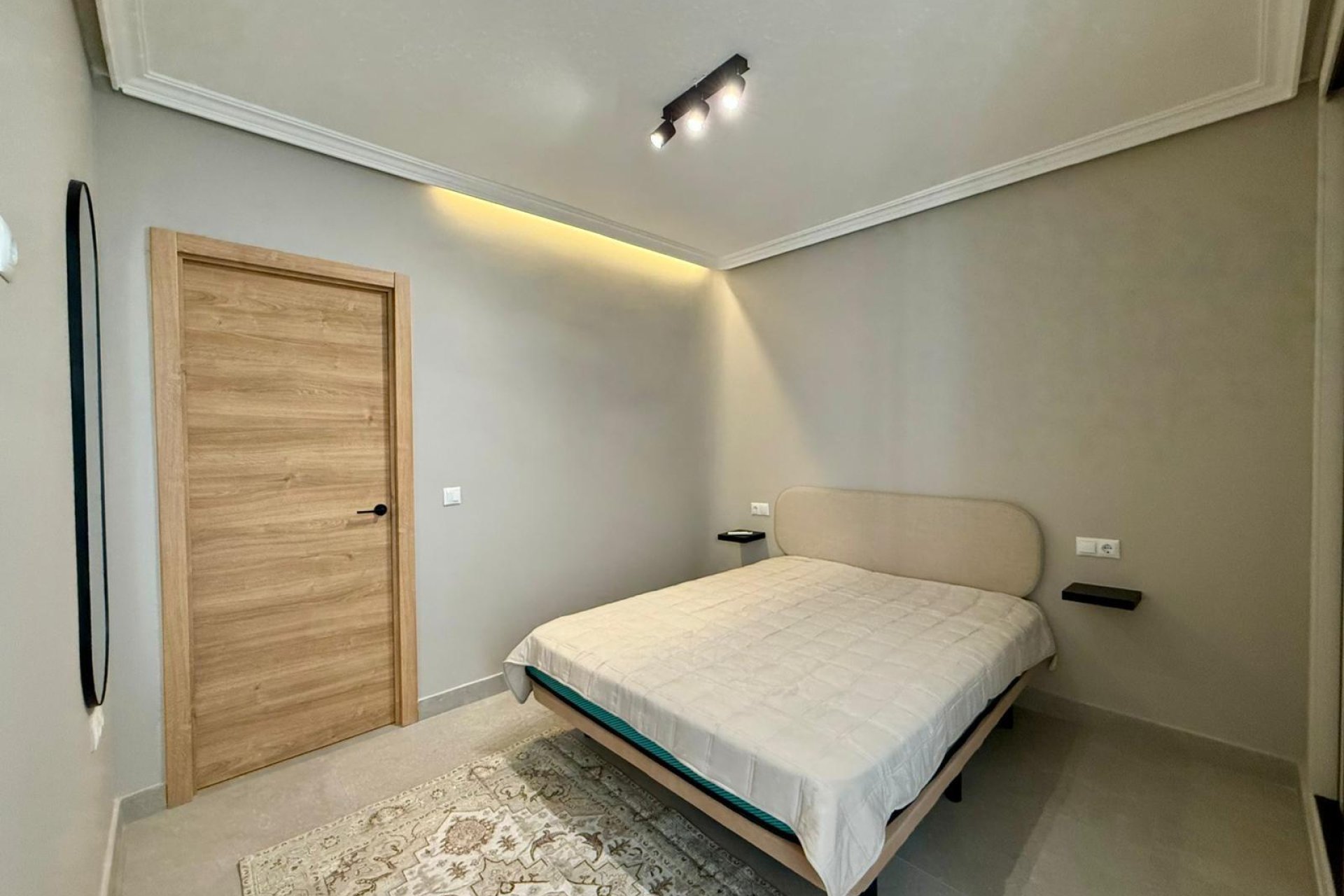 Herverkoop - Appartement -
Torrevieja - Playa del Cura