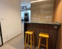 Herverkoop - Appartement -
Torrevieja - Playa del Cura