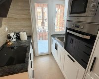Herverkoop - Appartement -
Torrevieja - Playa del Cura