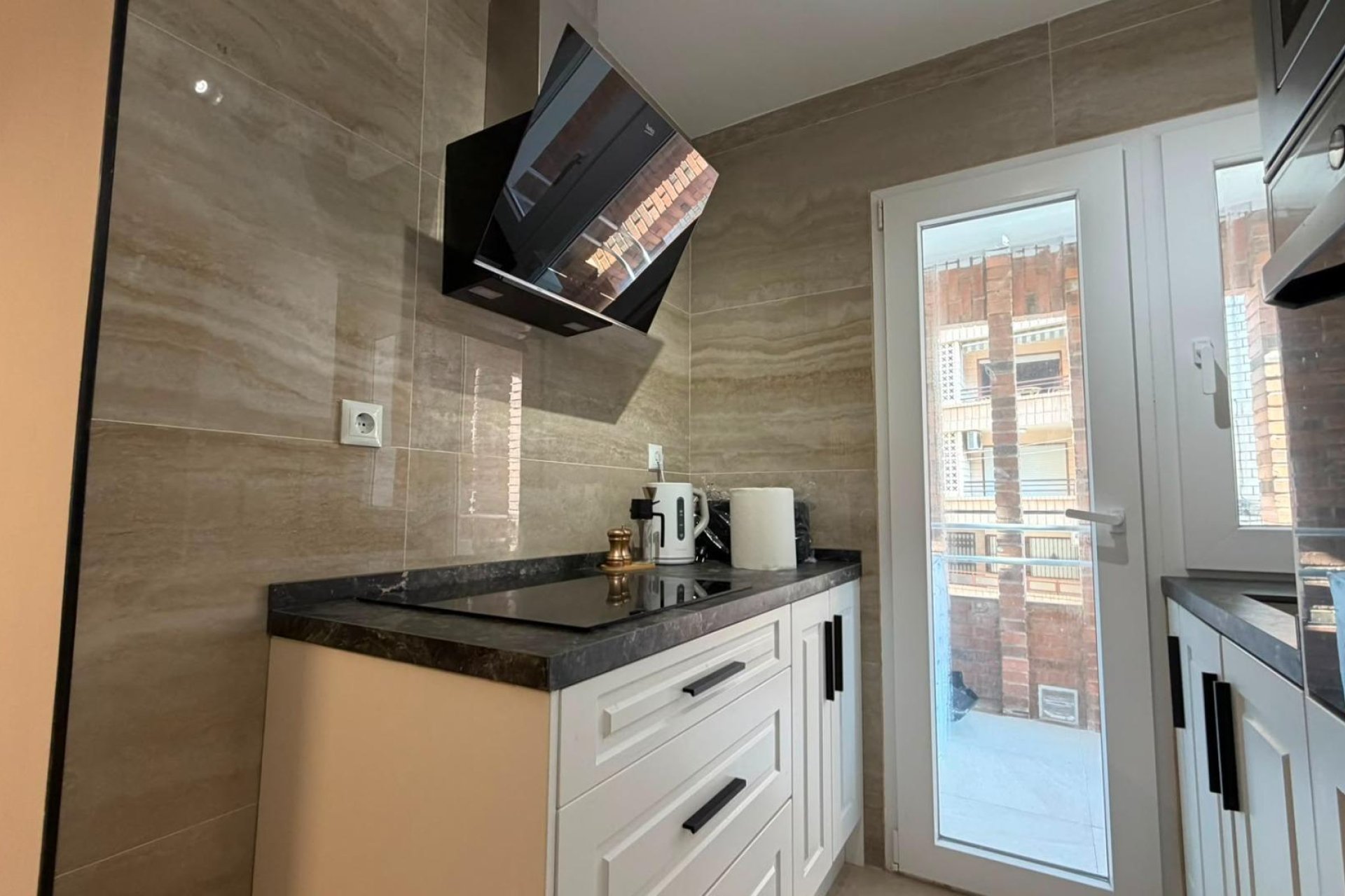Herverkoop - Appartement -
Torrevieja - Playa del Cura