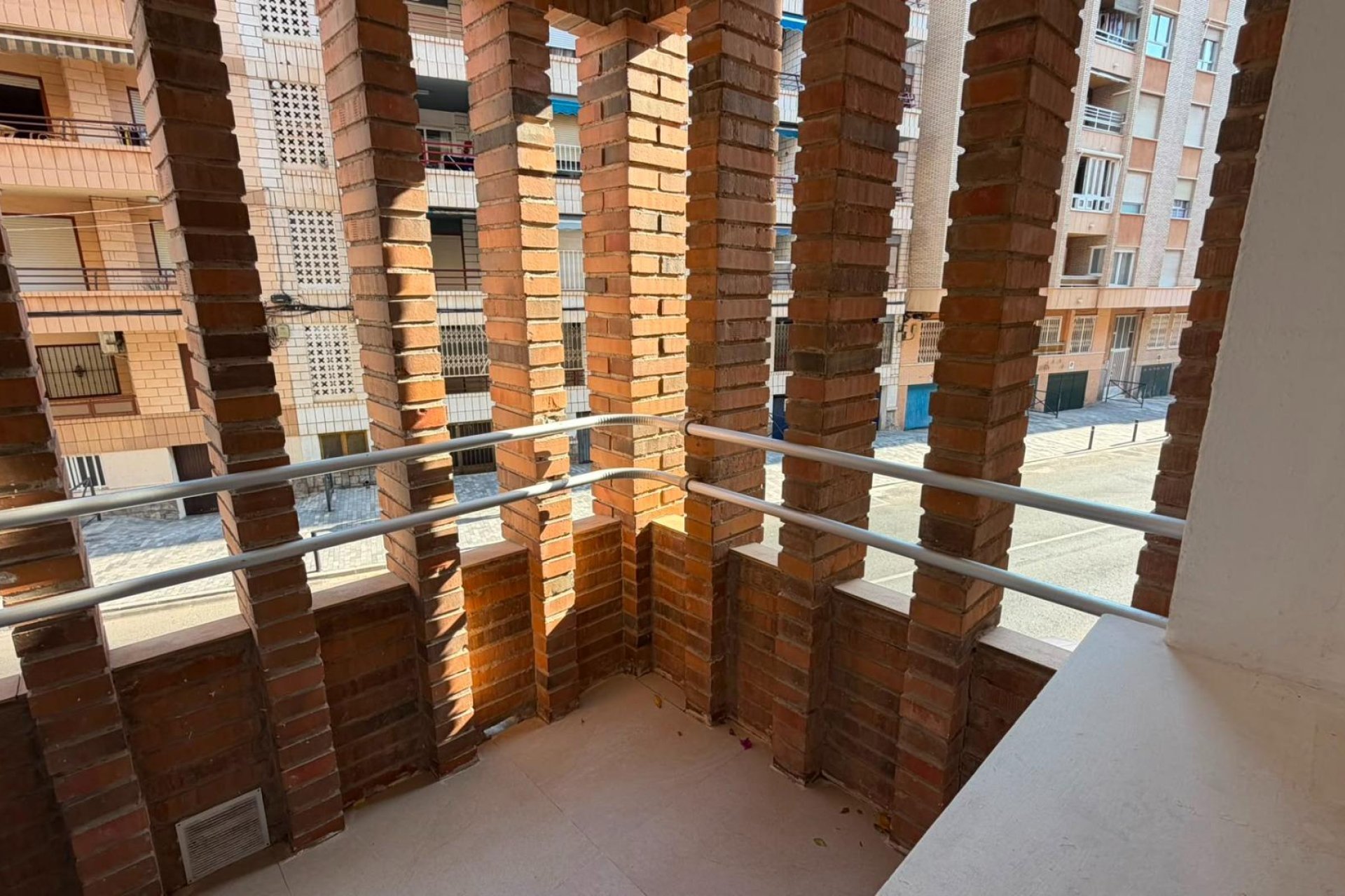 Herverkoop - Appartement -
Torrevieja - Playa del Cura