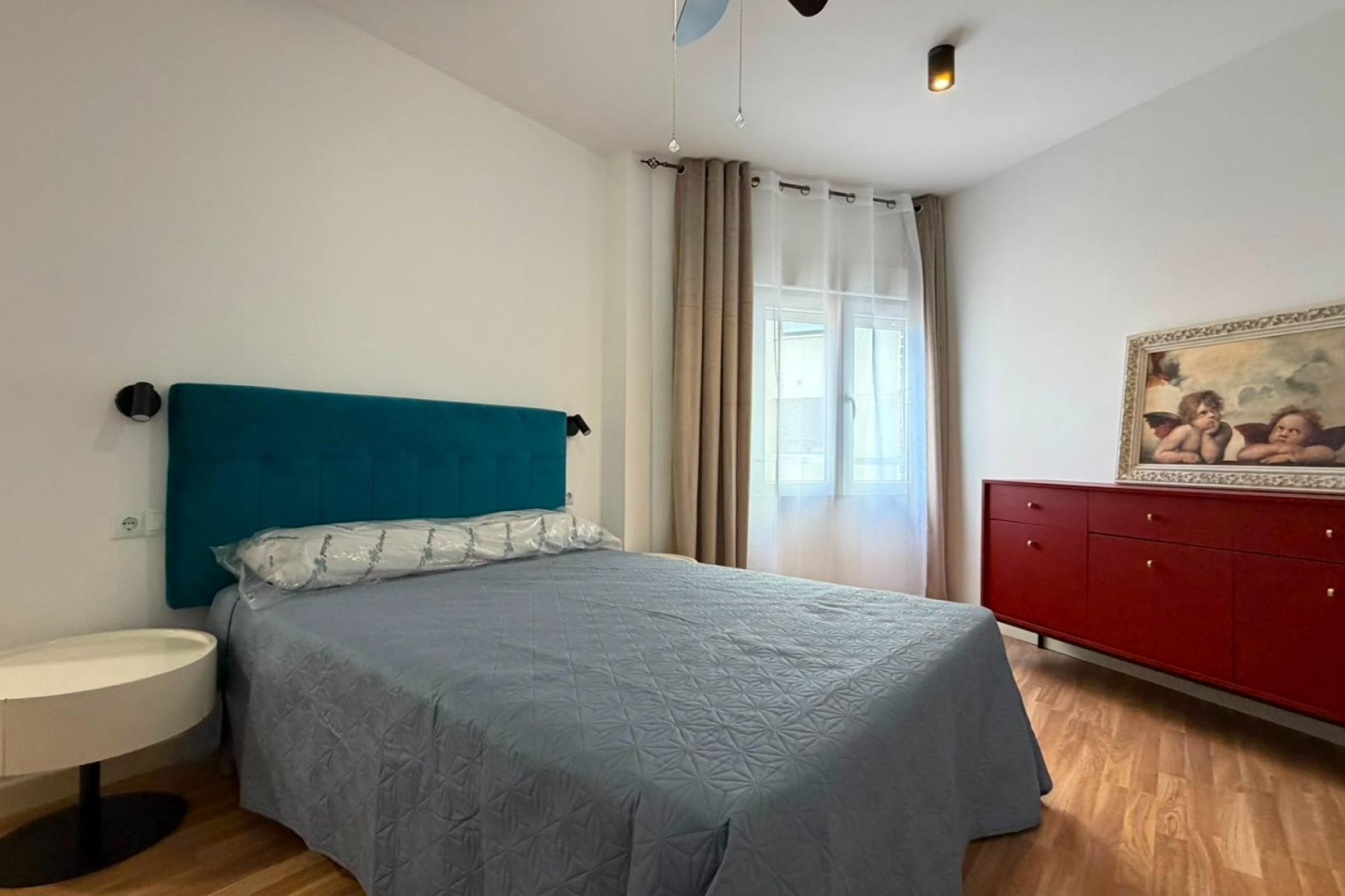 Herverkoop - Appartement -
Torrevieja - Playa del Cura