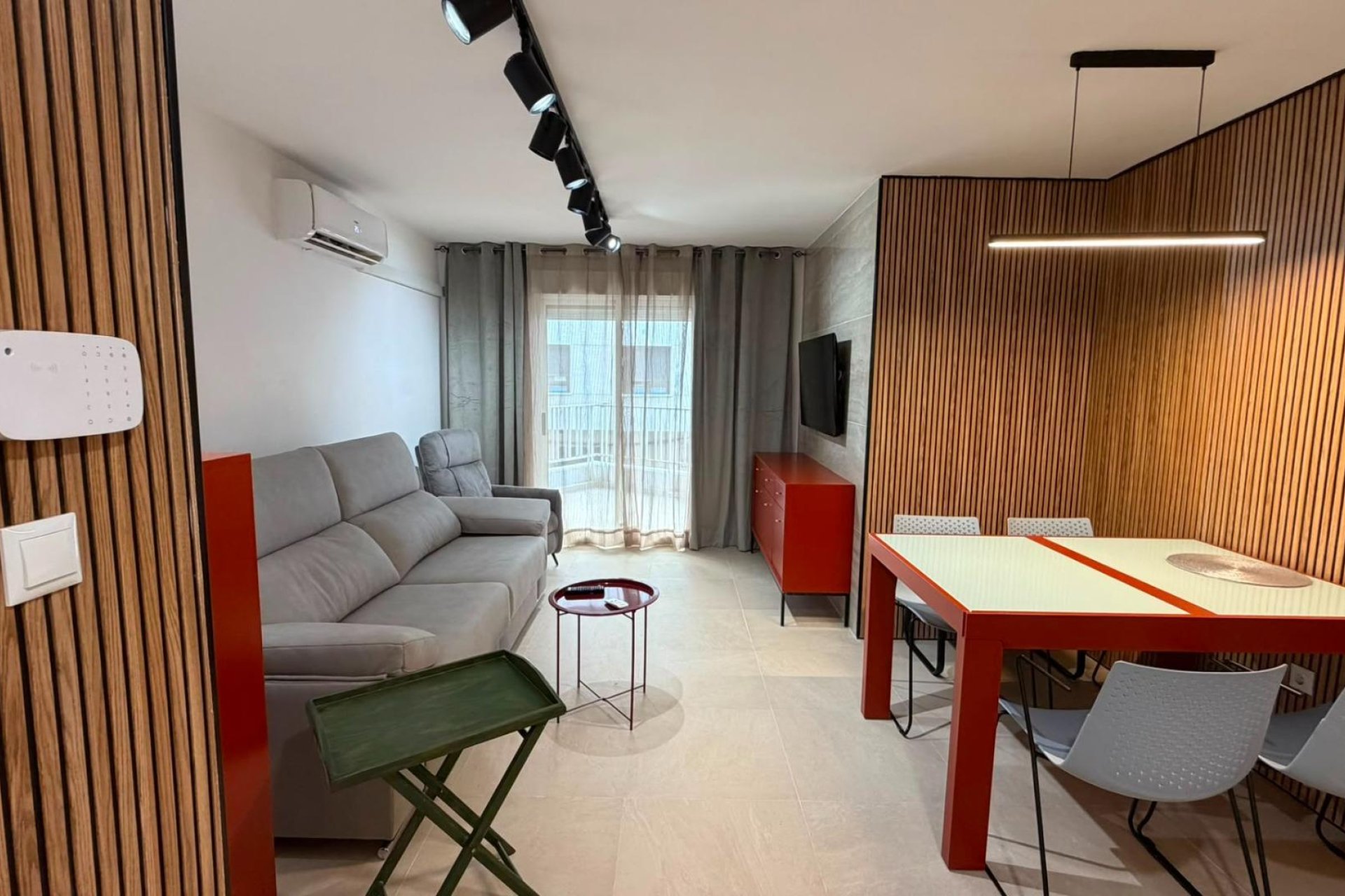 Herverkoop - Appartement -
Torrevieja - Playa del Cura