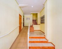 Herverkoop - Appartement -
Torrevieja - Playa del Cura