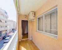 Herverkoop - Appartement -
Torrevieja - Playa del Cura