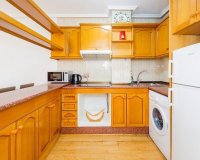 Herverkoop - Appartement -
Torrevieja - Playa del Cura