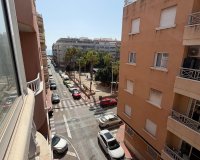Herverkoop - Appartement -
Torrevieja - Playa del Cura