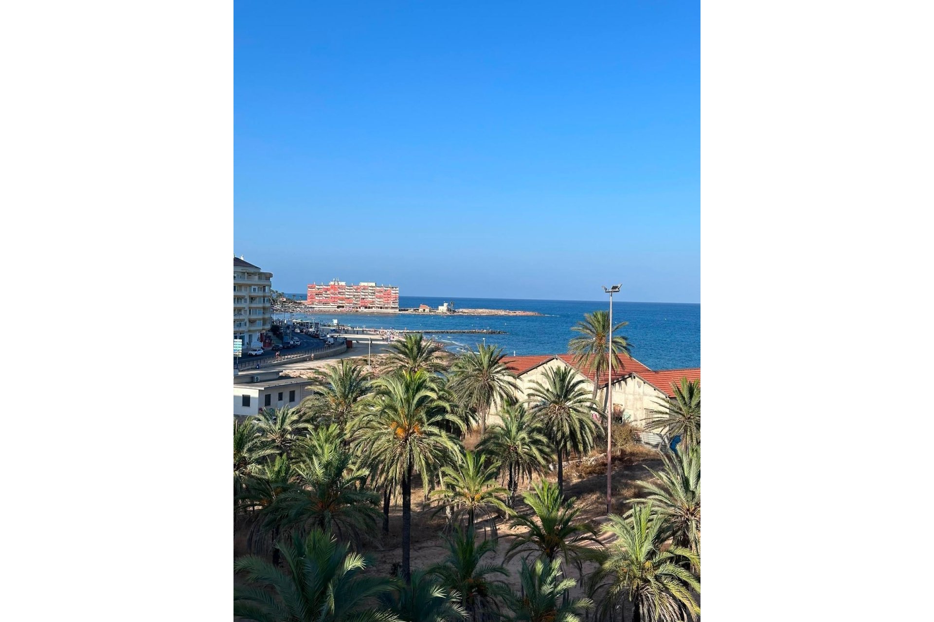 Herverkoop - Appartement -
Torrevieja - Playa del Cura