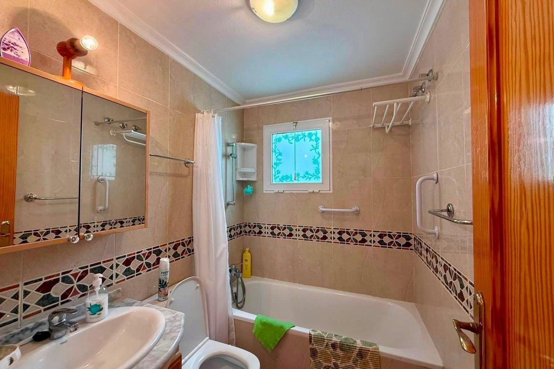 Herverkoop - Appartement -
Torrevieja - Playa del Cura