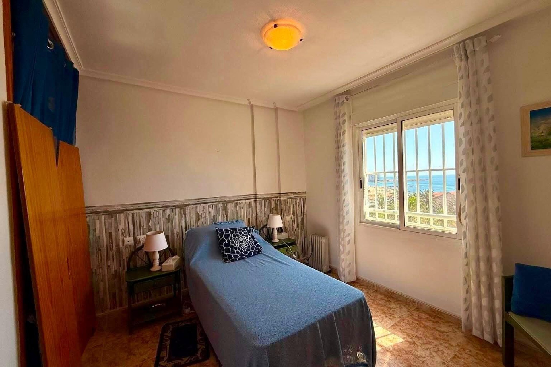 Herverkoop - Appartement -
Torrevieja - Playa del Cura