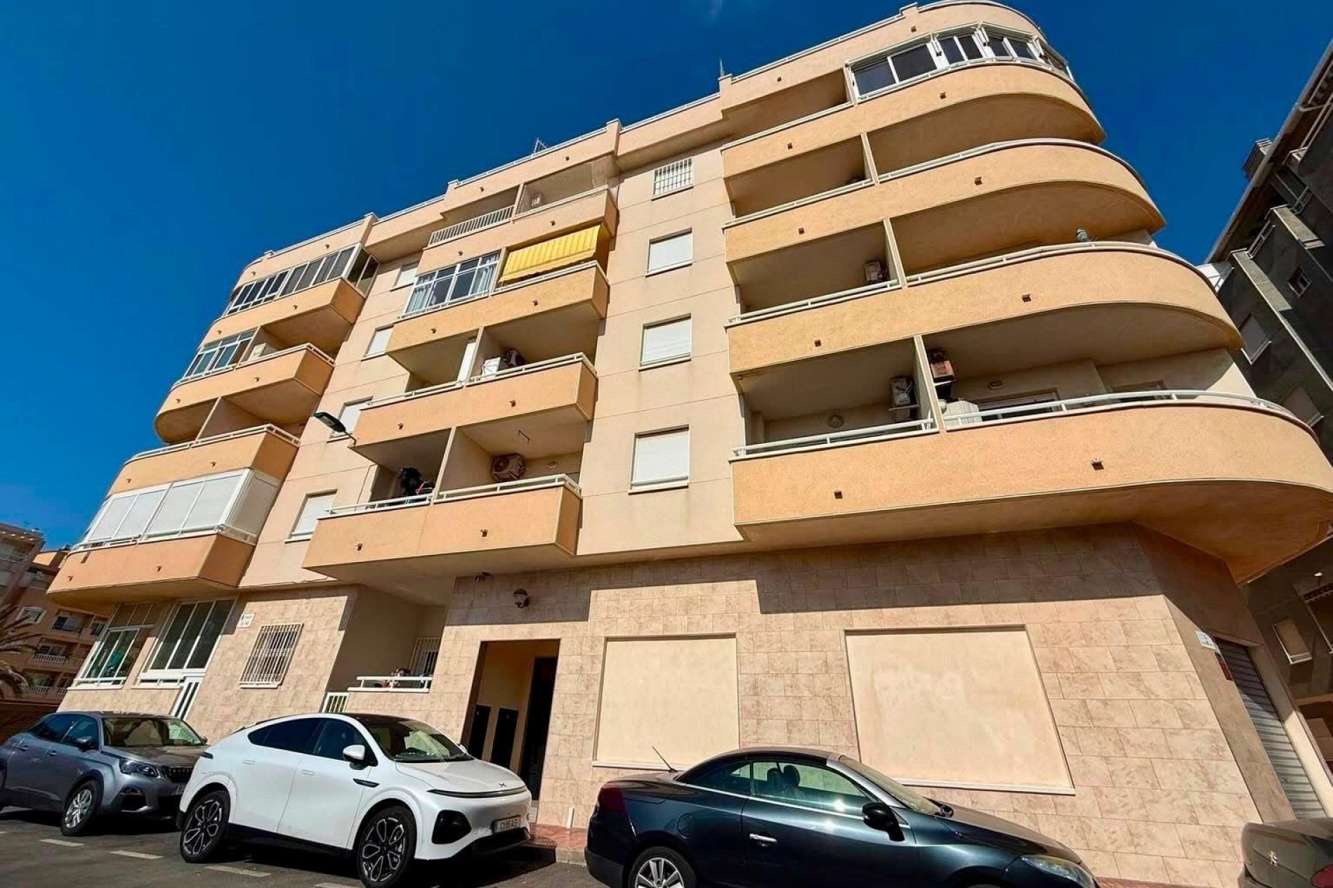 Herverkoop - Appartement -
Torrevieja - Playa del Cura