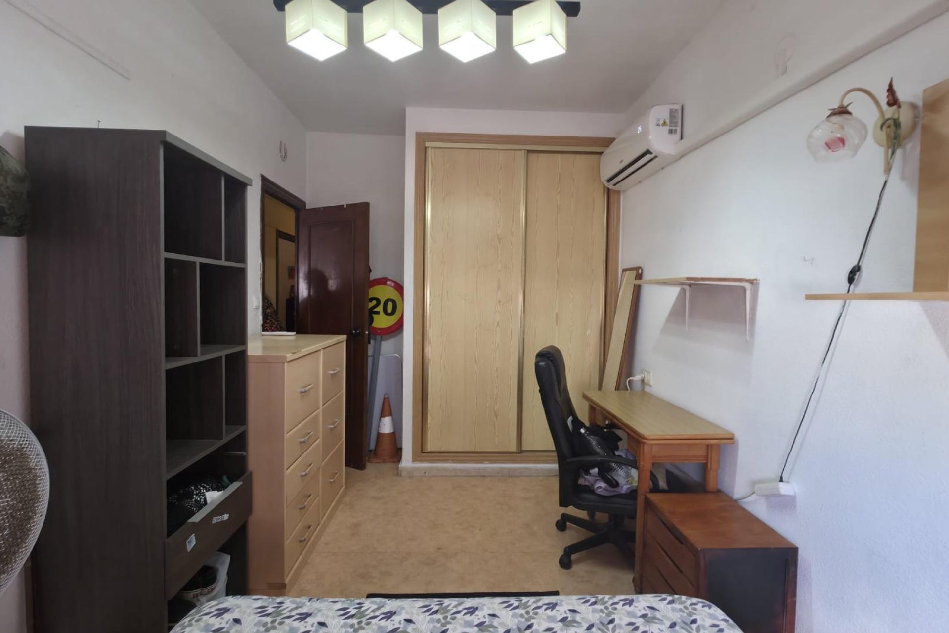 Herverkoop - Appartement -
Torrevieja - Playa del Cura
