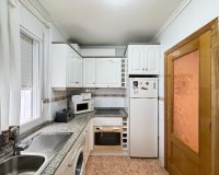Herverkoop - Appartement -
Torrevieja - Playa del Cura