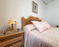 Herverkoop - Appartement -
Torrevieja - Playa del Cura
