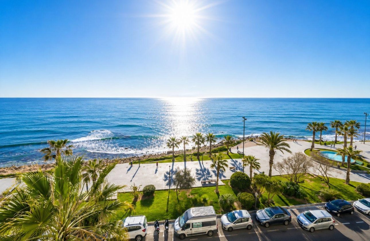 Herverkoop - Appartement -
Torrevieja - Playa del Cura