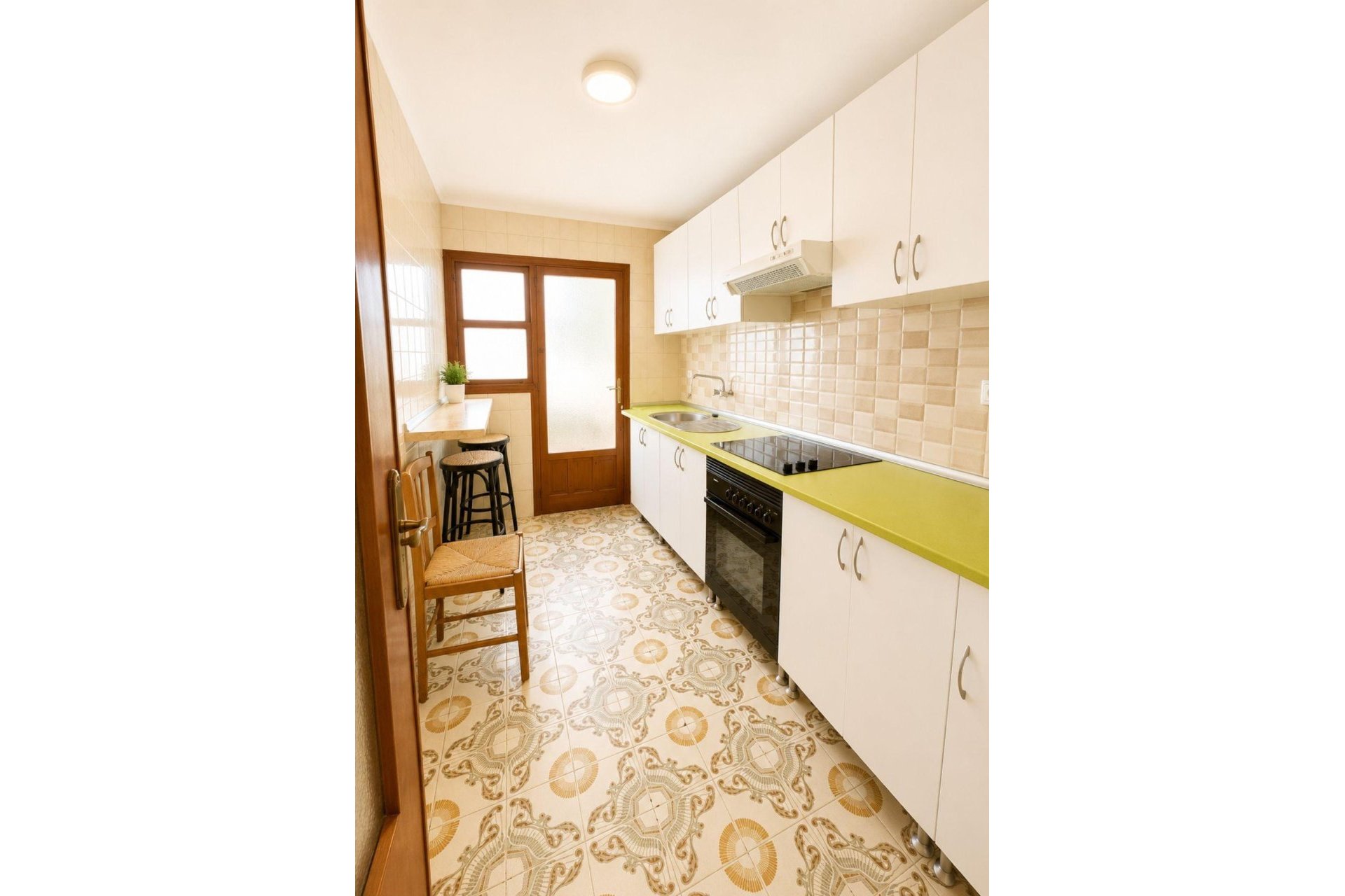Herverkoop - Appartement -
Torrevieja - Playa del Cura