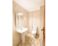 Herverkoop - Appartement -
Torrevieja - Playa del Cura