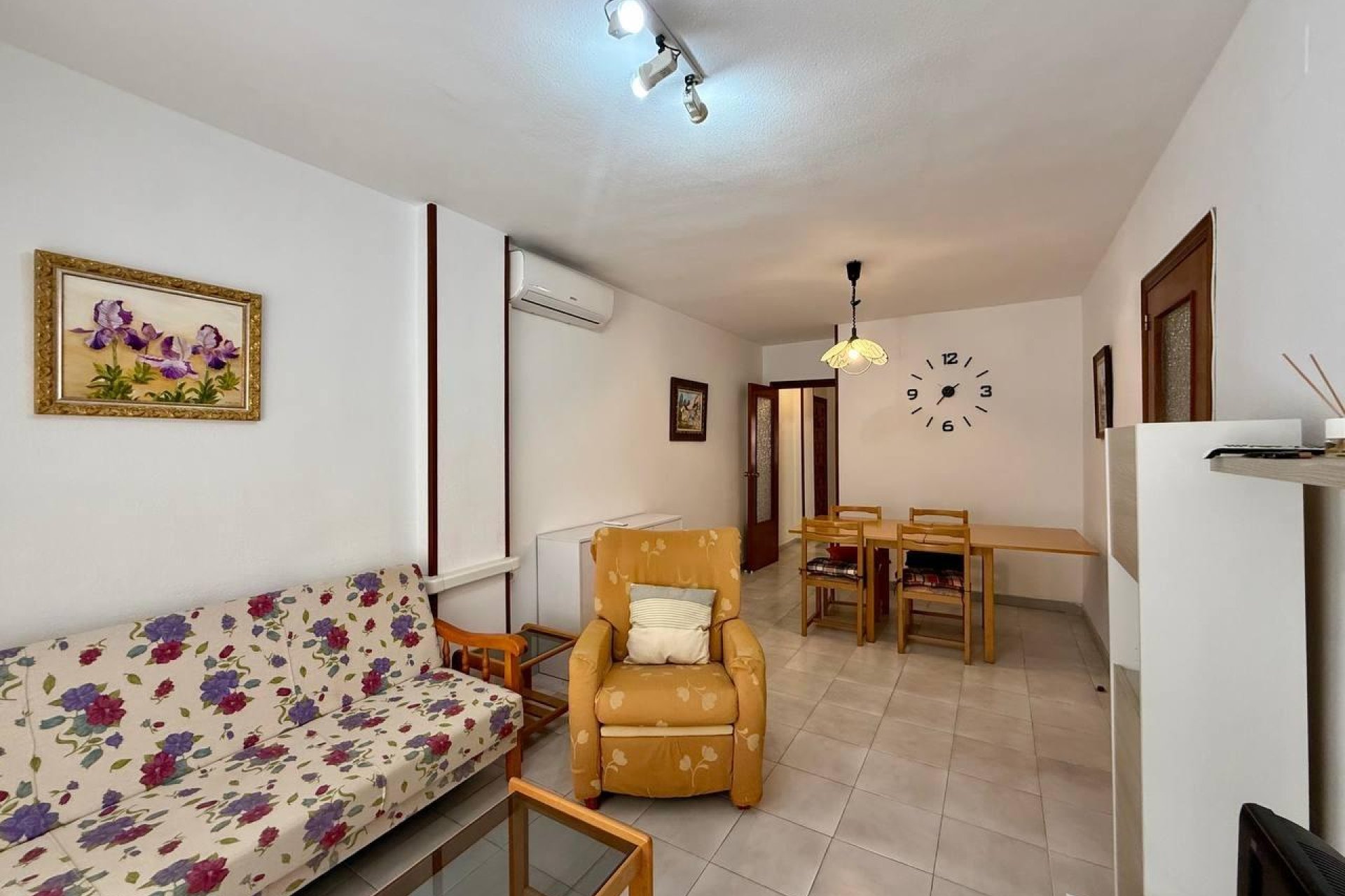 Herverkoop - Appartement -
Torrevieja - Playa del Cura