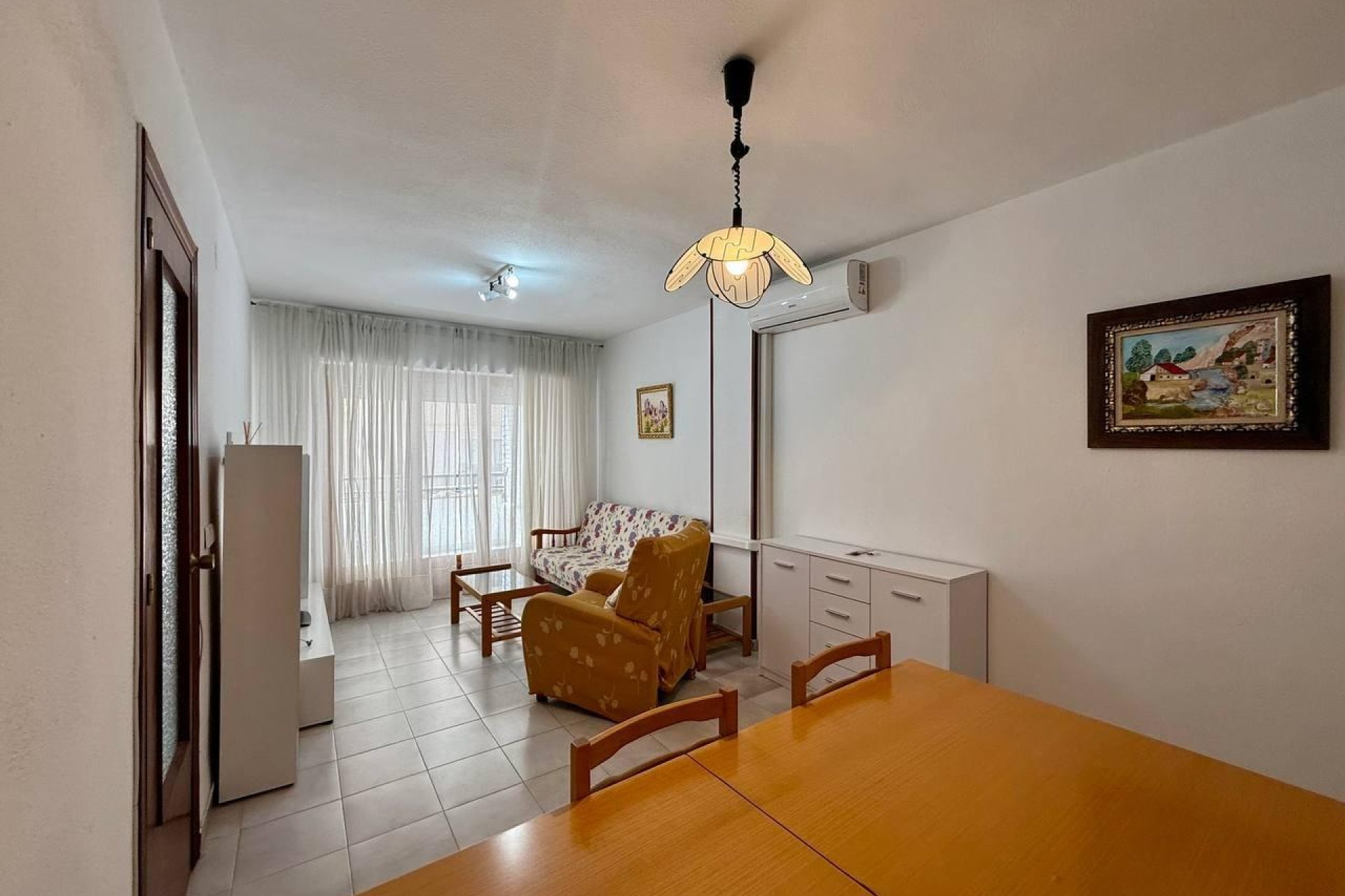 Herverkoop - Appartement -
Torrevieja - Playa del Cura