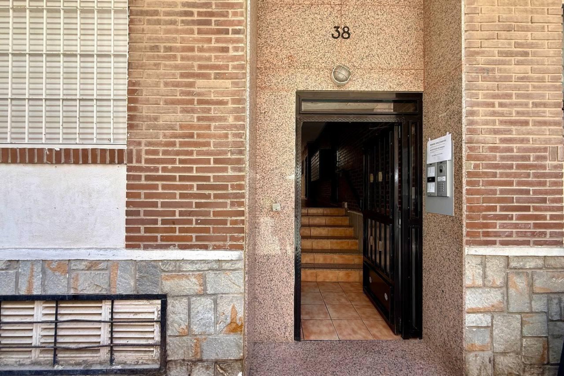 Herverkoop - Appartement -
Torrevieja - Playa del Cura