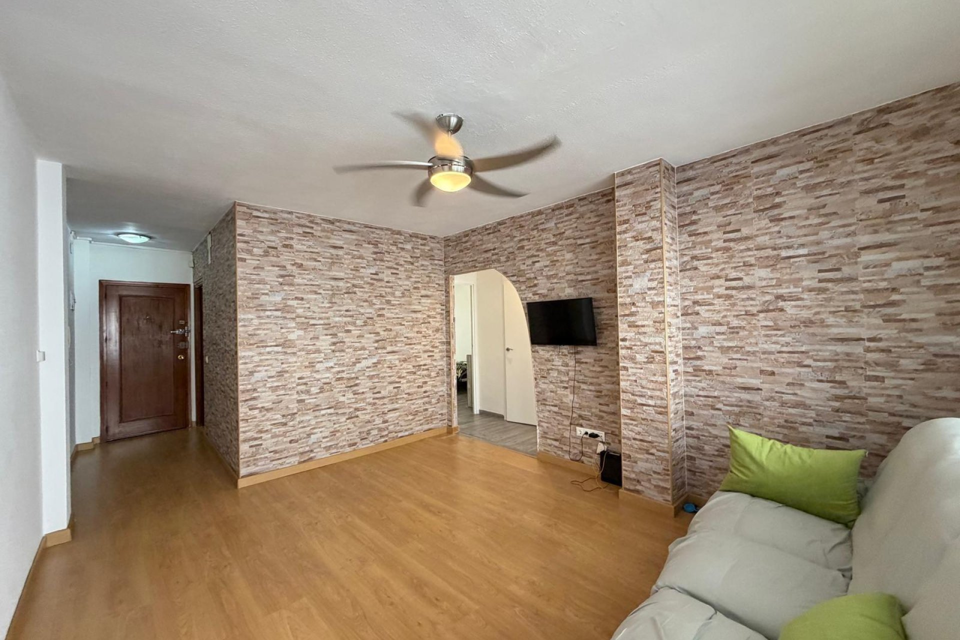 Herverkoop - Appartement -
Torrevieja - Playa del Cura
