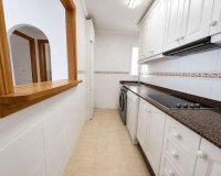 Herverkoop - Appartement -
Torrevieja - Playa del Cura